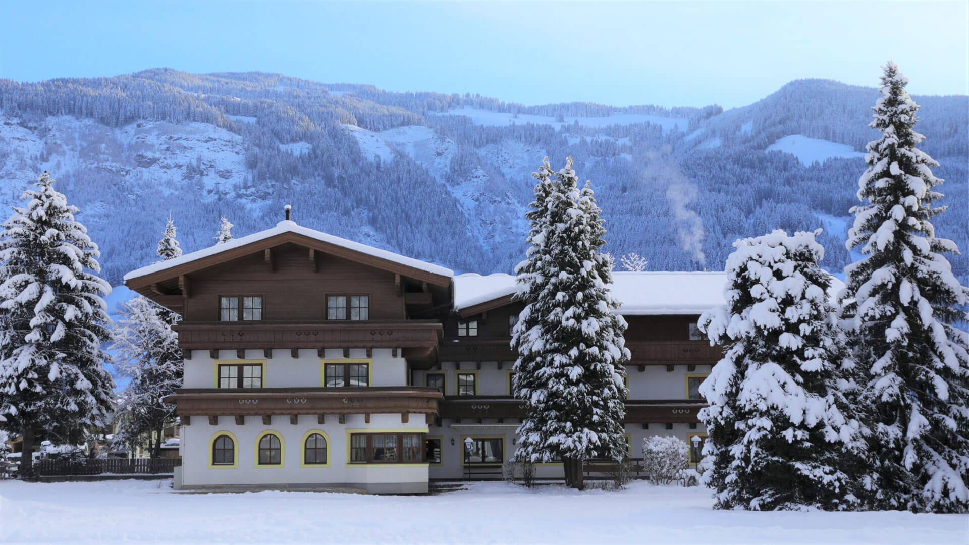 Pension Alpenrose - Maishofen | Header slide winter